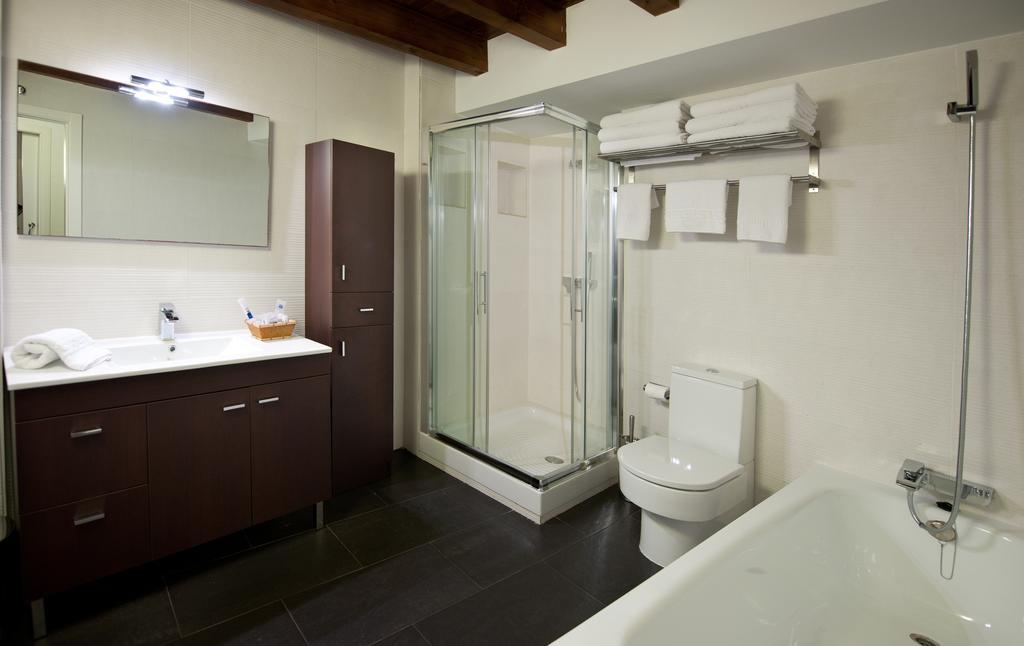 Apartamentos Abad Толедо Стая снимка