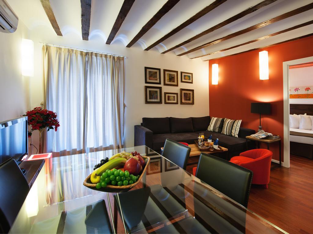 Apartamentos Abad Толедо Стая снимка